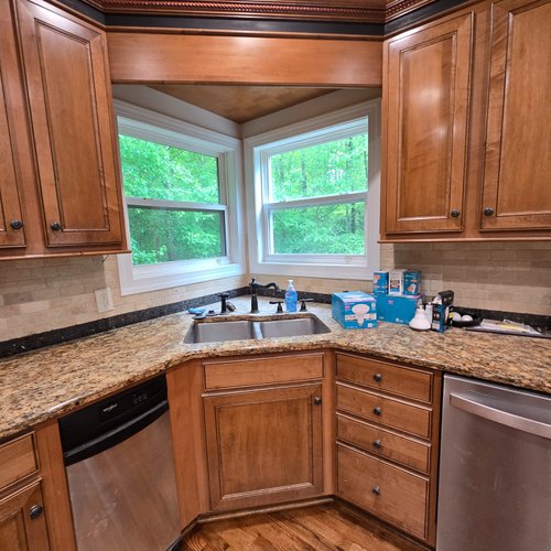 Outdated Kitchen in Alpharetta, GA