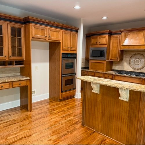 Before kitchen makeover by Bridgeport Carpets