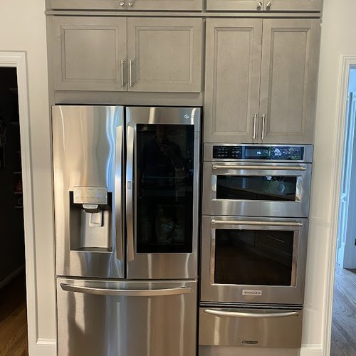 New kitchen appliances by Bridgeport Carpets