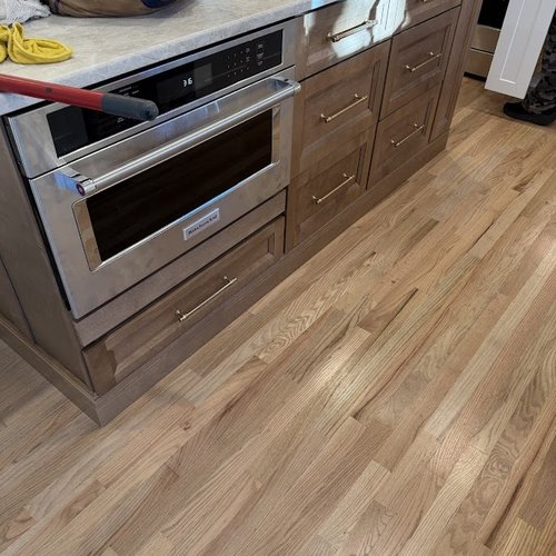 Updated kitchen with new microwave
