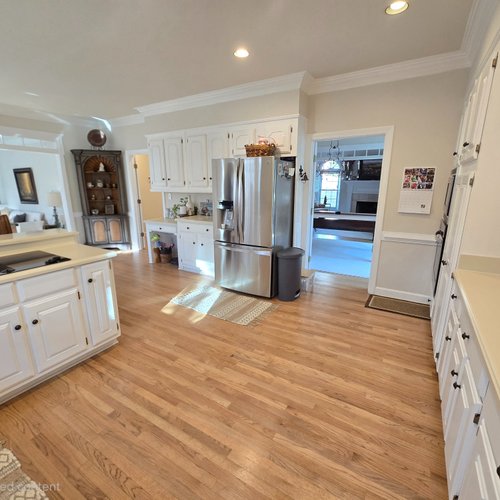 Country style kitchen in Alpharetta, GA