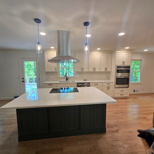 New white marble countertops installed in Alpharetta, GA