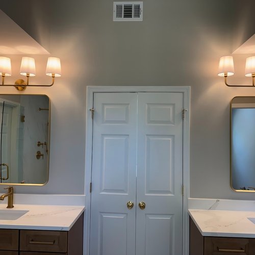 Double vanities in a Alpharetta, GA home