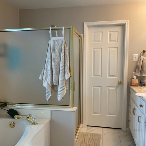 Brass shower with privacy glass