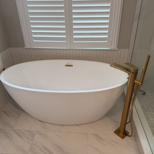 New bathtub in a Alpharetta, GA home