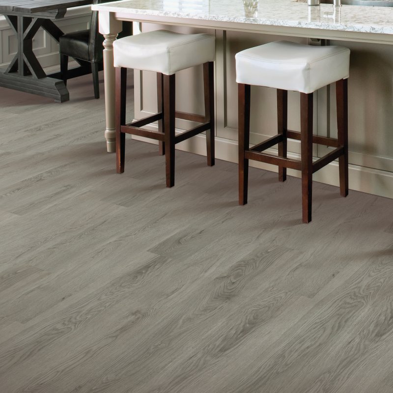 Bridgeport Carpet, Hardwood & Tile providing affordable luxury vinyl flooring in Alpharetta, GA - King Post