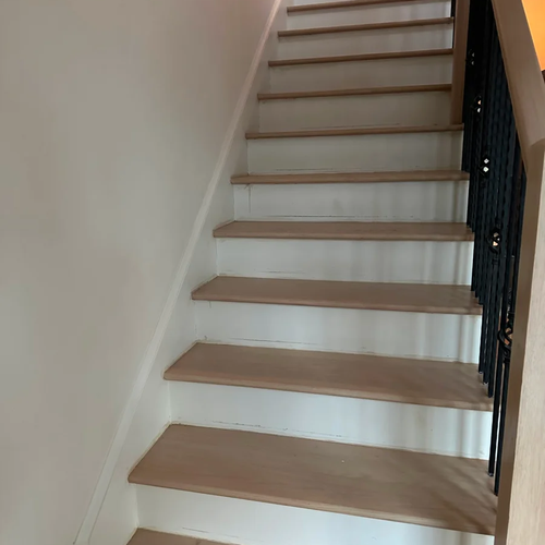Hardwood floors installed by Bridgeport Carpets