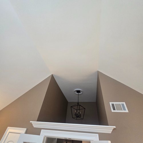 Bathroom with unique wall feature