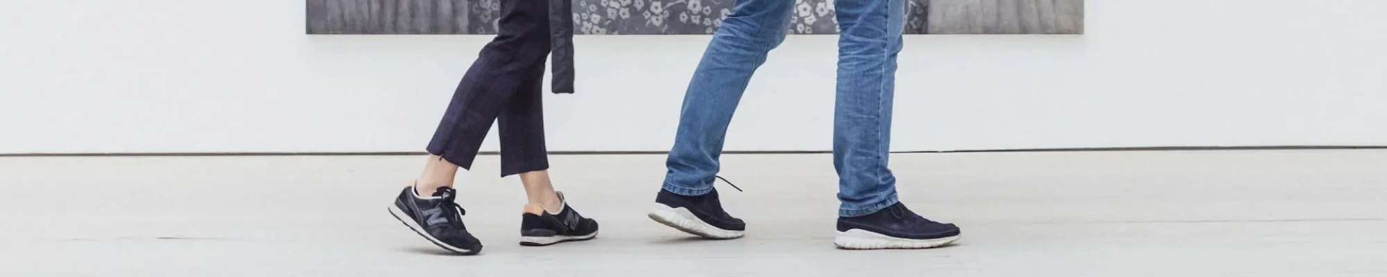 Commercial building with customers walking across light flooring